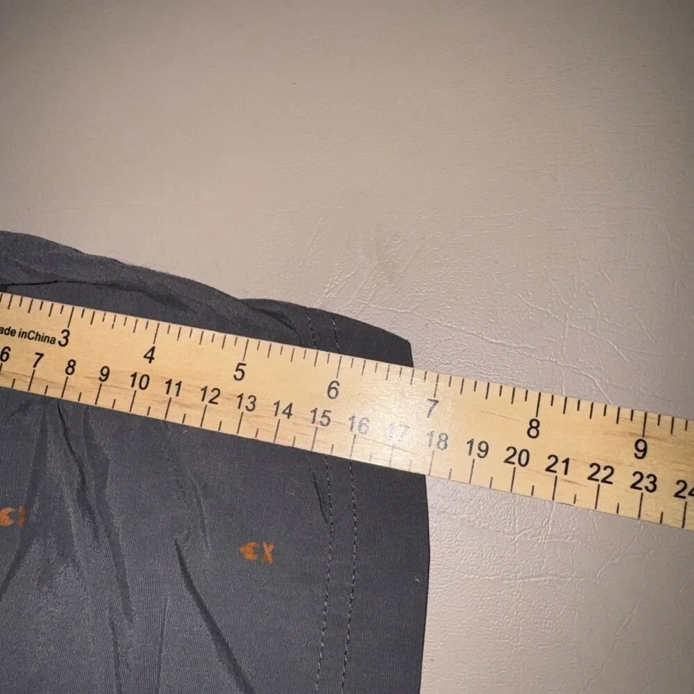 The North Face Men’s Shorts Gray Campfire